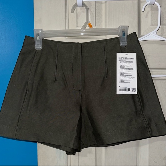 Lululemon Utilitech Relaxed-Fit HR Short 3.5” size 4 Color Army Green - Picture 1 of 3